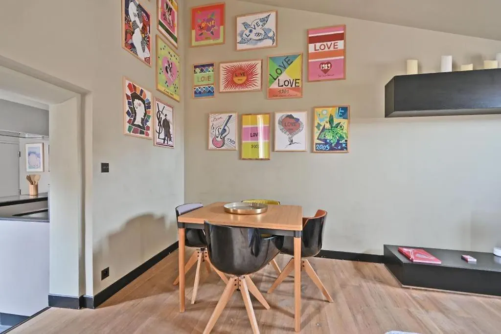 Apartment Le Saint-Laurent - Parking Gratuit - Terrasse - Wi-Fi Avignon France