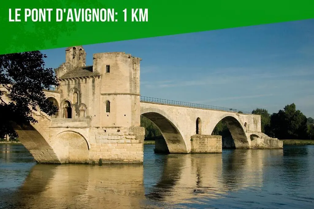 Le Saint-Laurent - Parking Gratuit - Terrasse - Wi-Fi Avignon Apartment
